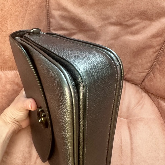 Coach Cassie Pewter Crossbody Bag with Turnlock Closure - Picture 6 of 17